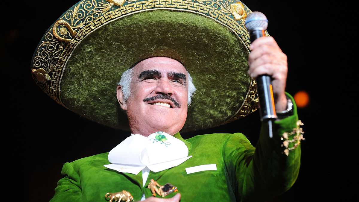 Photo of Murió Vicente Fernández, el gran ídolo de la música mexicana