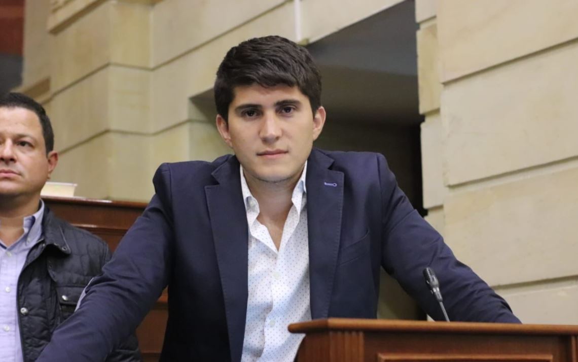 Photo of Representante Wadith Manzur hace un llamado al Gobierno para frenar crisis por la inflación