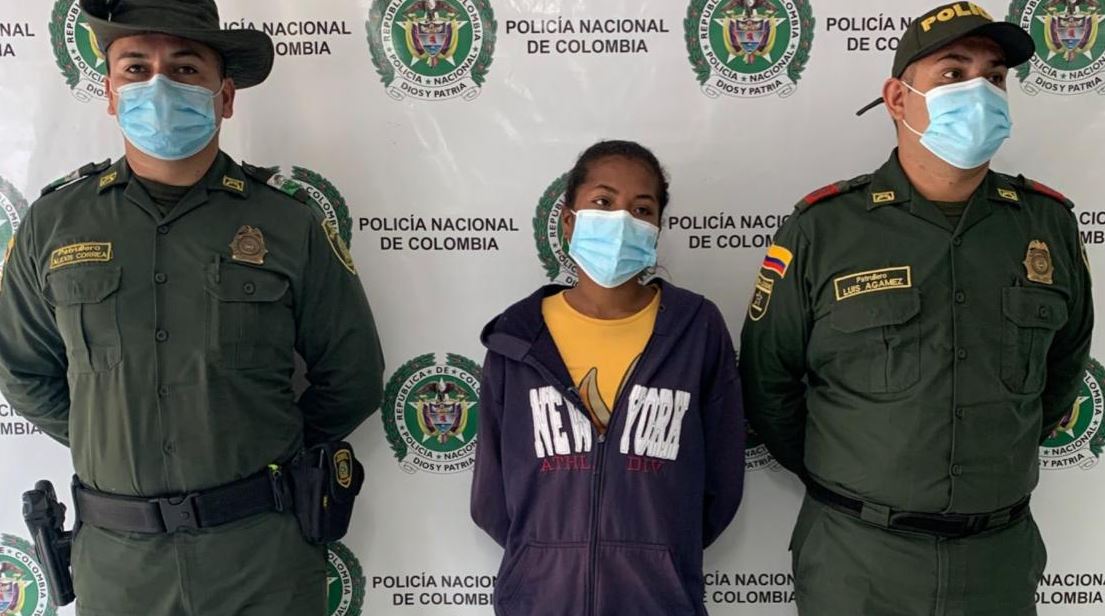 Photo of Capturan a mujer cuando drogaba a un perro