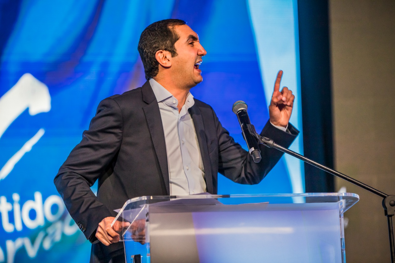 Photo of Conservadores proclamaron a David Barguil como candidato presidencial