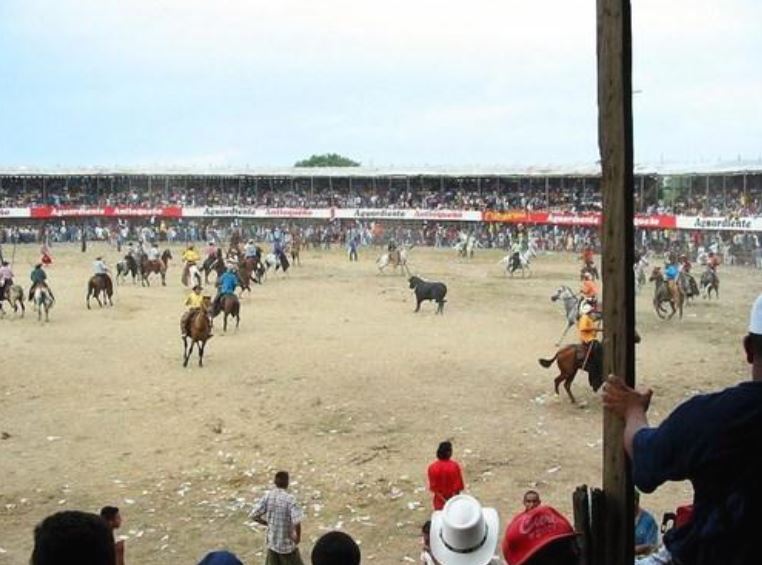 Photo of Procuraduría convocó a mesa de trabajo por las corralejas en Sincelejo