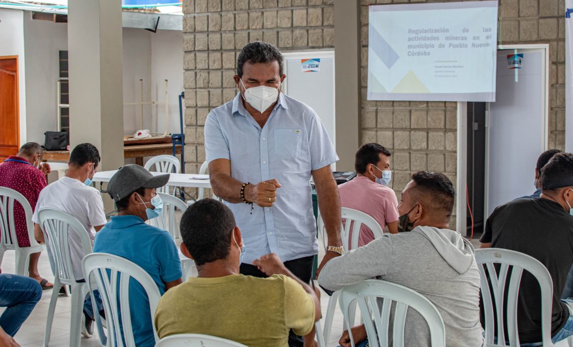 Photo of Fidel Mercado con la mejor imagen entre los alcaldes de Córdoba
