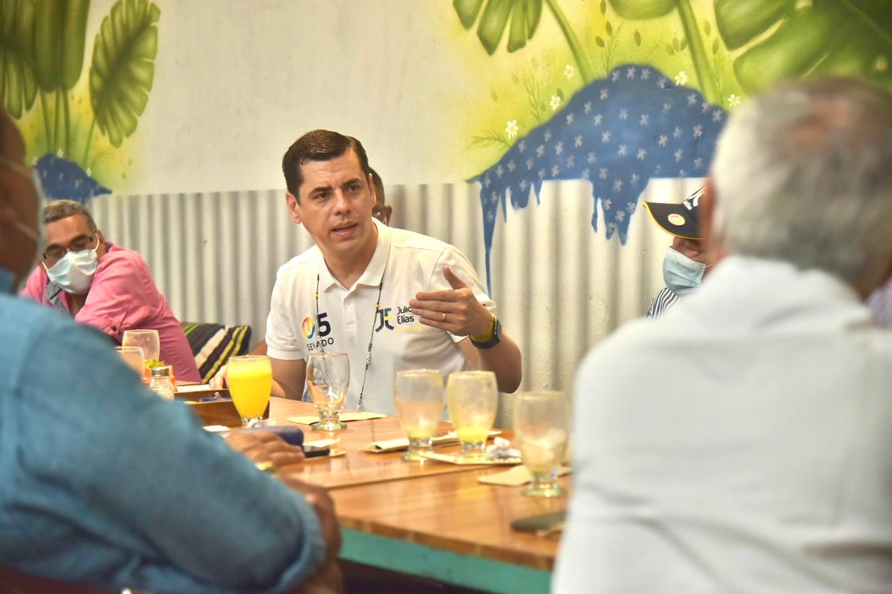 Photo of La Ñoñomanía volvería al Congreso: Julio Elías Vidal, cerca de tener curul en el Senado