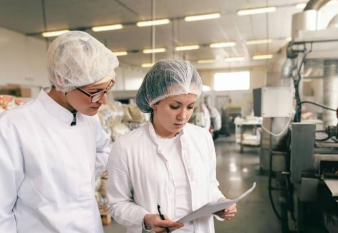 Photo of Empresa en Colombia empezará a operar con una jornada laboral de cuatro días