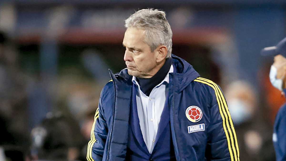 Photo of ¿Debe o no renunciar Reinaldo Rueda a la Selección Colombia?