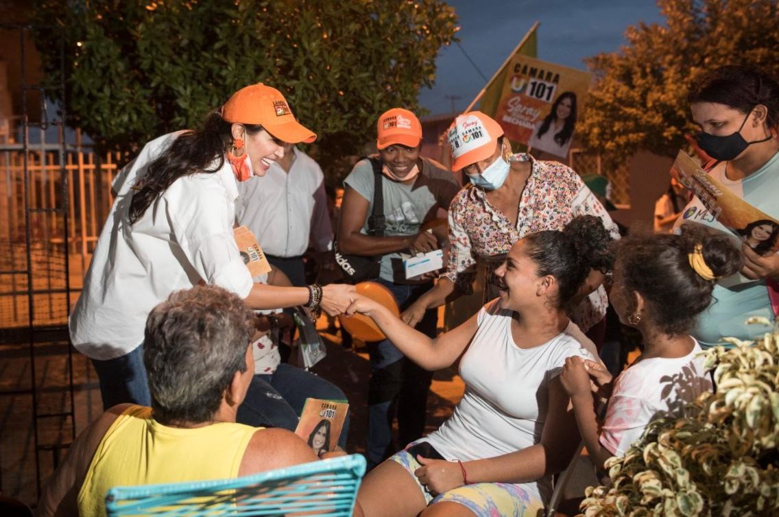 Photo of Villa Melissa, al sur de Montería, brindó respaldo a Saray Robayo Bechara – U 101