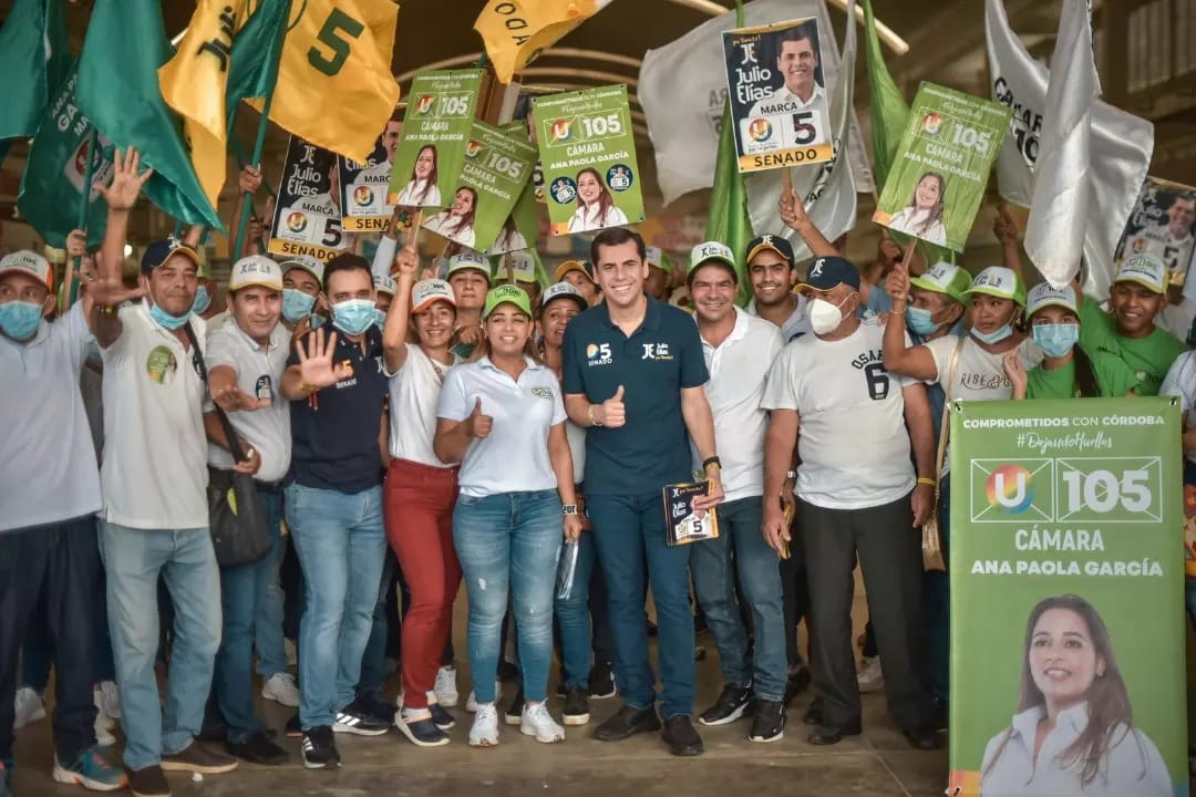 Photo of Julio Elías recorrió el mercado público de Sahagún y recibió total apoyo de los trabajadores de este sector