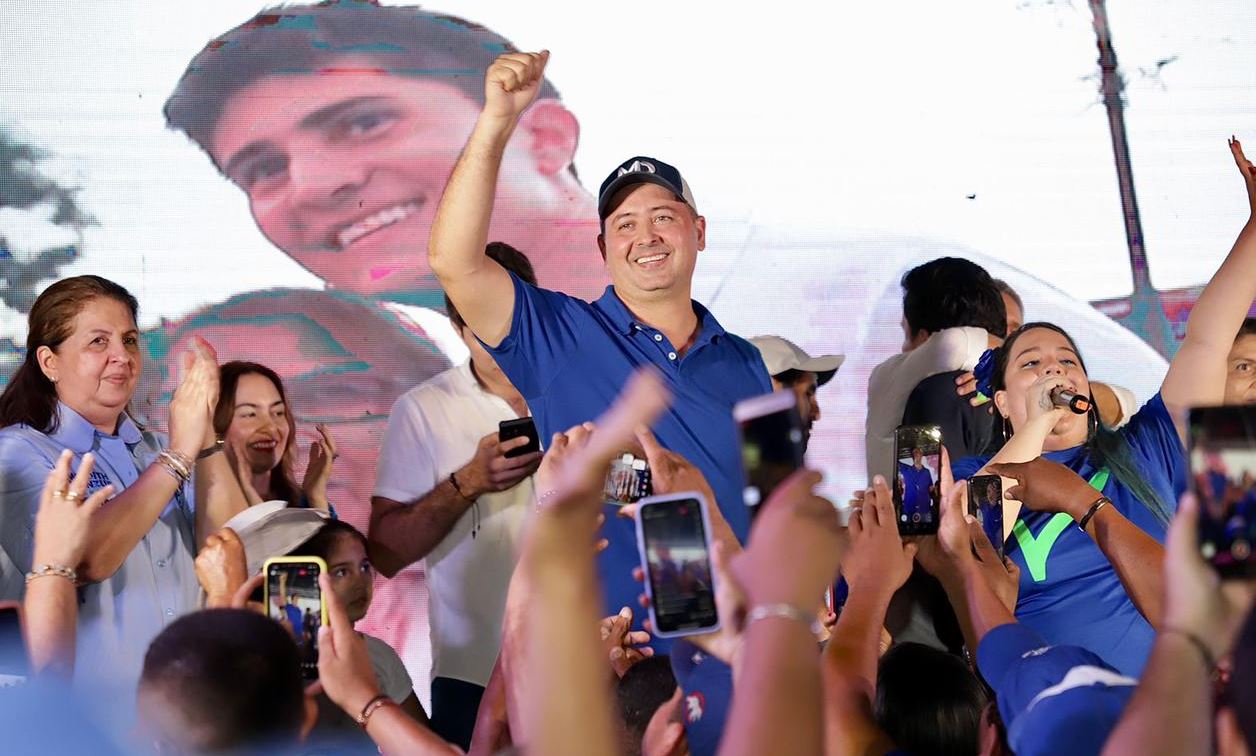 Photo of Marcos Daniel Pineda, el nuevo barón electoral de Córdoba