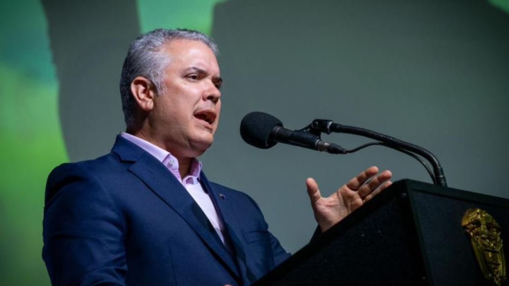 Photo of Ingreso Solidario se incrementa a $400.000, anuncia presidente Duque
