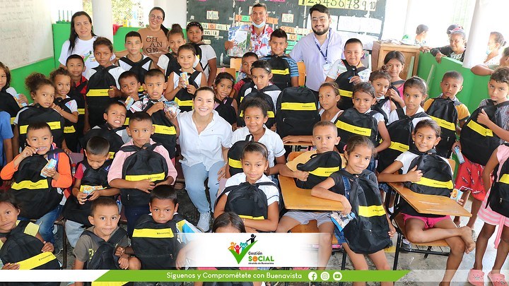 Photo of Estudiantes de zona rural de Buenavista recibieron kits escolares
