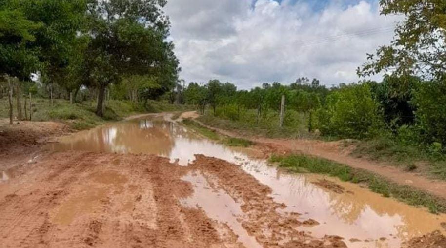 Photo of En pésimo estado se encuentra la vía que conduce a Marralú en Ayapel