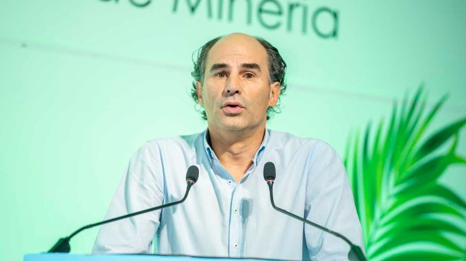 Photo of Comparar la industria del carbón con el narcotráfico es irrespetuoso: Asociación Colombiana de Minería a Petro