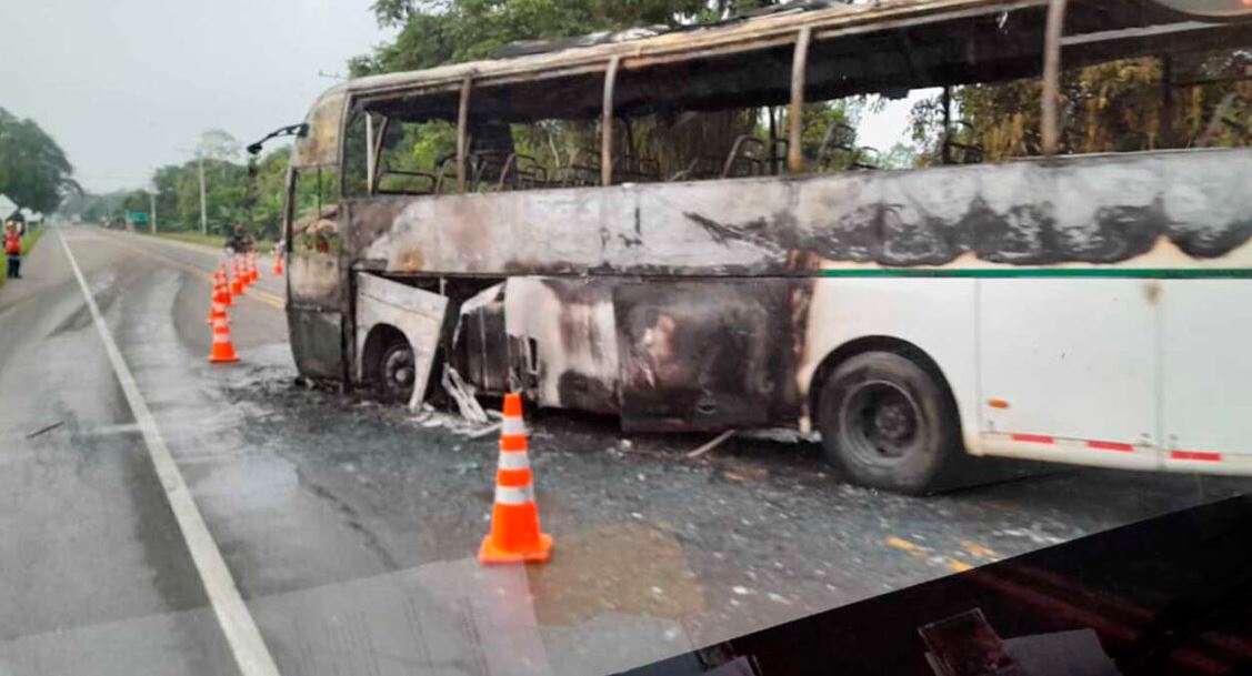 Photo of Ya son más de 30 carros incinerados en medio del paro armado del Clan del Golfo