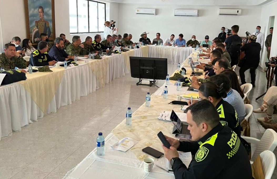 Photo of Autoridades de Córdoba piden a MinDefensa aumentar el pie de fuerza en el departamento