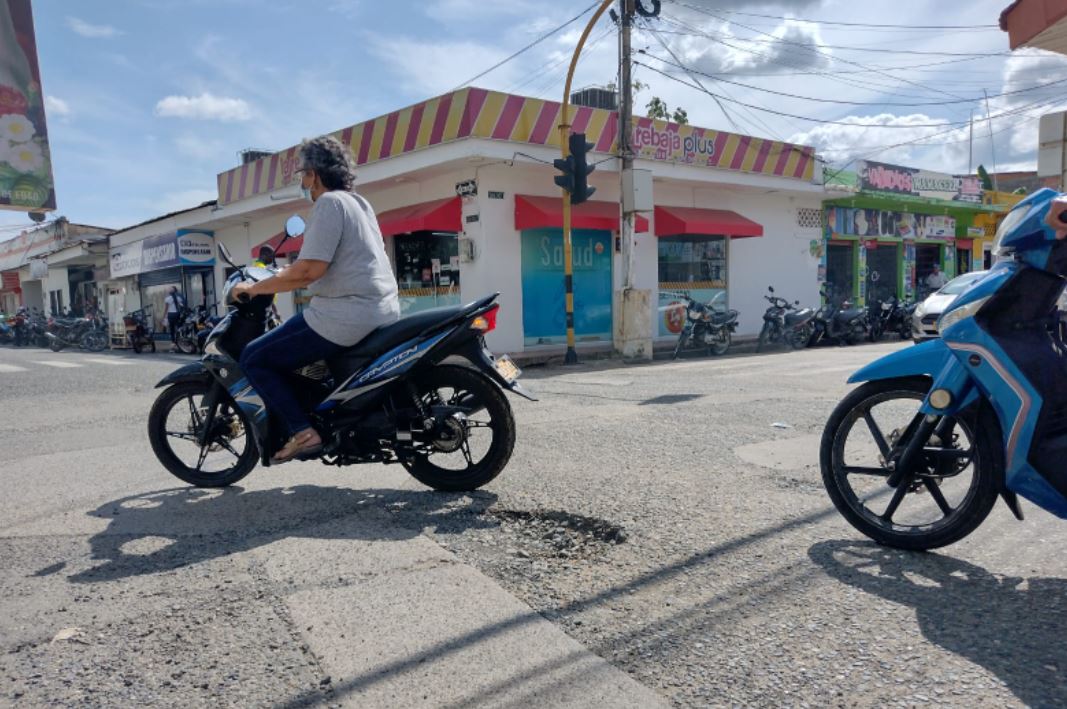 Photo of No alcanzaron más de $1.000 millones para tapar hueco en las narices de la Alcaldía de Montelíbano
