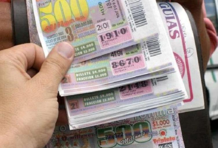 Photo of ¿Salió ganador? Resultados de las loterías y chances del lunes 28 de julio