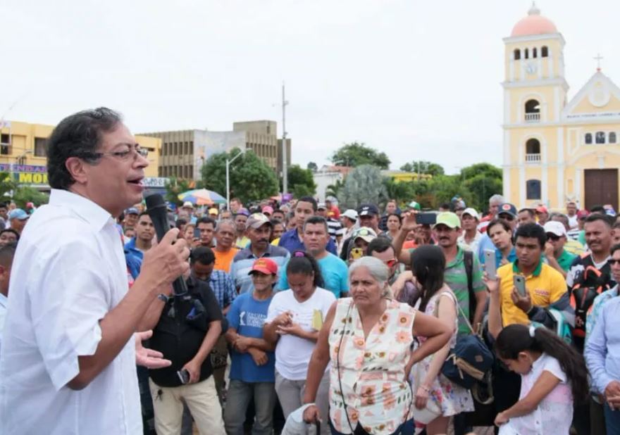 Photo of Gustavo Petro retoma sus giras nacionales tras refuerzo en su seguridad