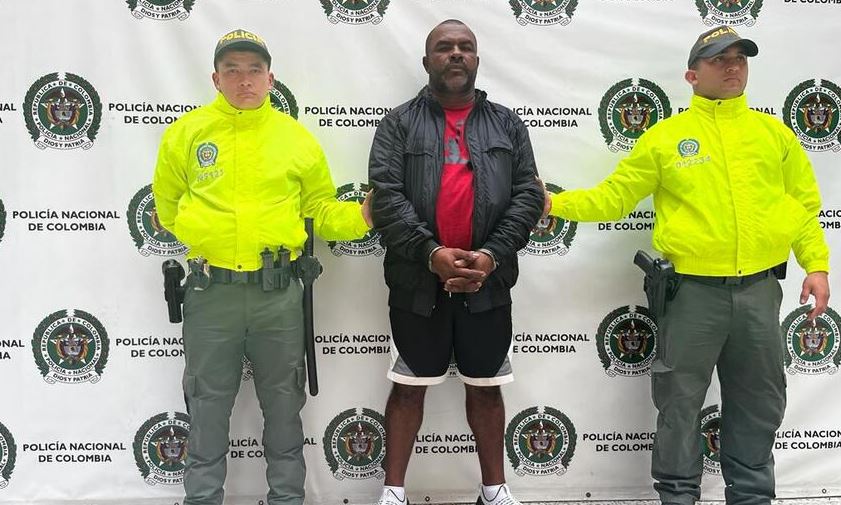 Photo of Cae hombre de confianza de uno de los jefes del ‘Clan del Golfo’