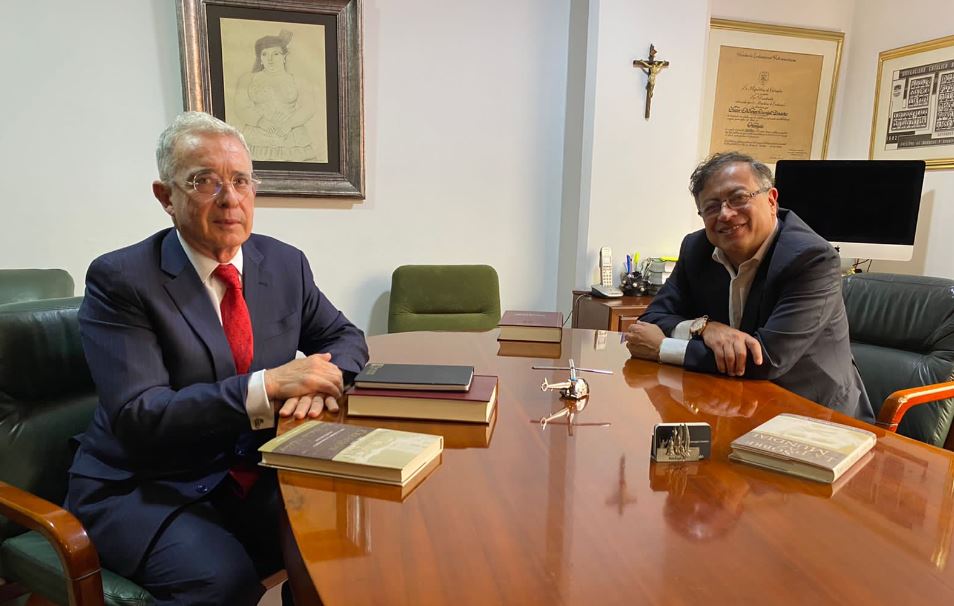 Photo of Petro y Uribe se reunirán en la Casa de Nariño