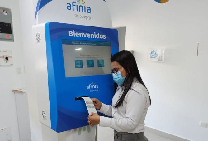 Photo of Afinia implementa módulos de autogestión y atención virtual en las oficinas comerciales para seguir facilitando los trámites de sus usuarios