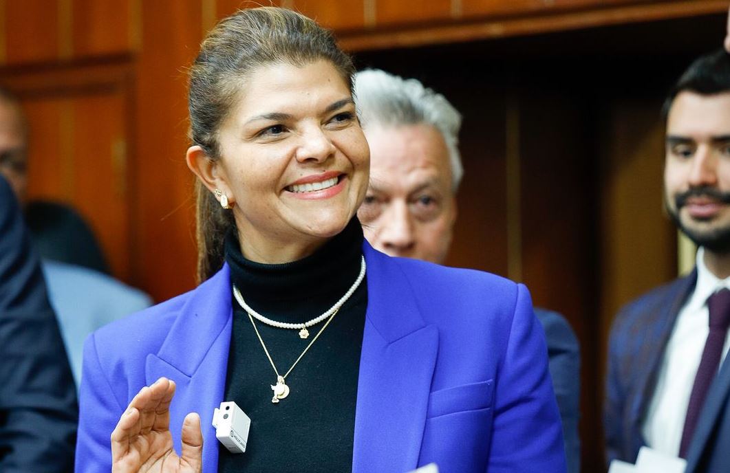 Photo of Liliana Bitar es elegida vicepresidenta de la Comisión Tercera de Senado