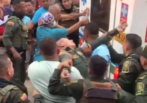 Photo of Asesinan a un policía en una panadería de Sampués, Sucre