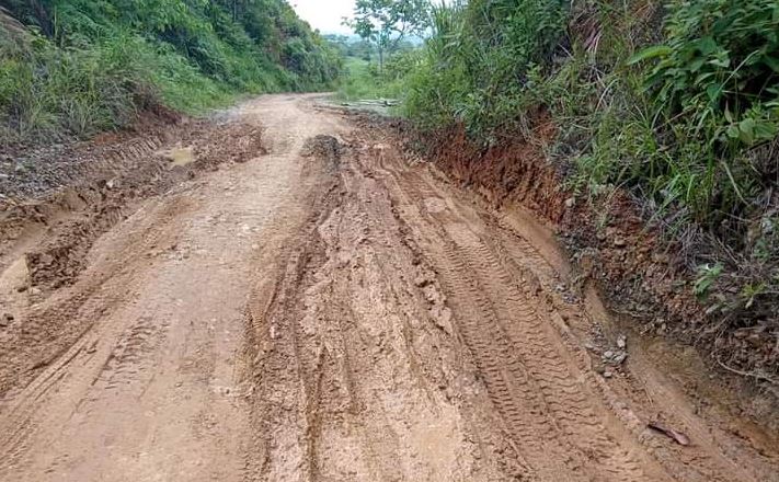 Photo of Construirán 580 metros de placa huella en puntos críticos de la vía Puerto López – Tierradentro