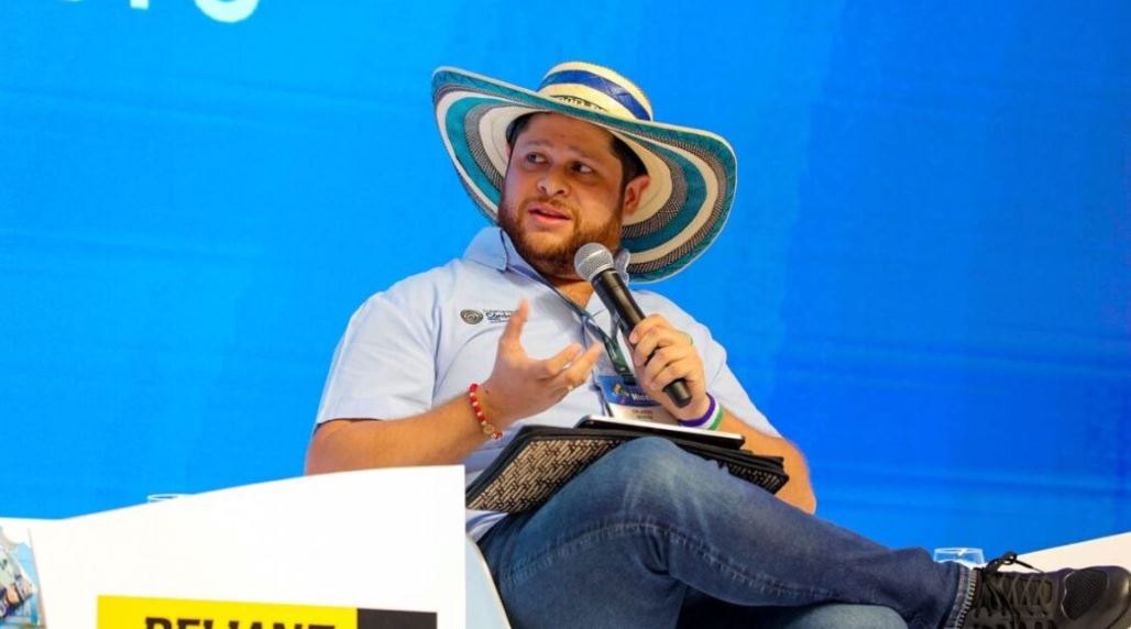 Photo of Gobernador de Córdoba defiende las industrias mineras asentadas en el departamento