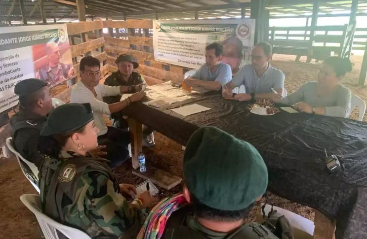 Photo of Comisionado de Paz se reunió con disidencias de Farc; abren la puerta a cese bilateral del fuego