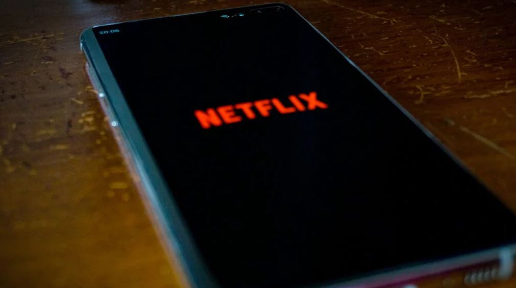 Photo of ¡Pilas! ¿Le llegó un mensaje sobre renovación de suscripción a Netflix?, es una estafa