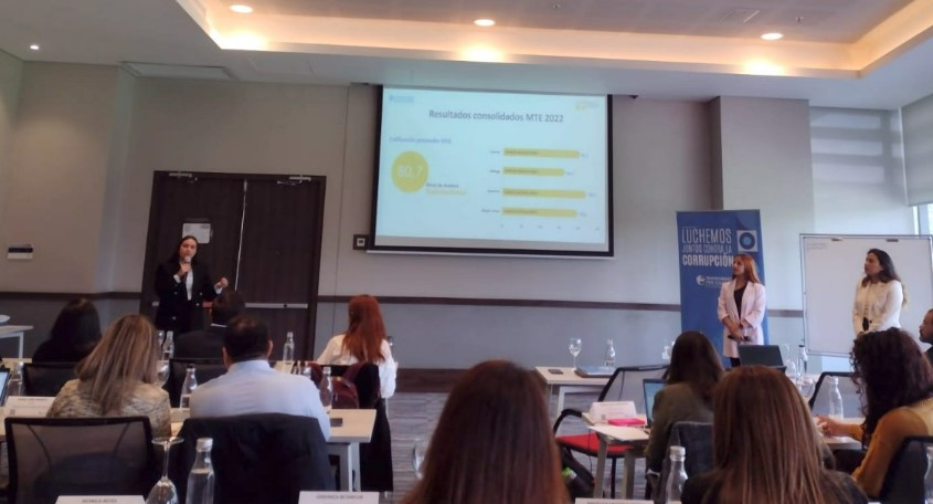 Photo of Afinia obtuvo resultado satisfactorio en la Medición de Transparencia por Colombia