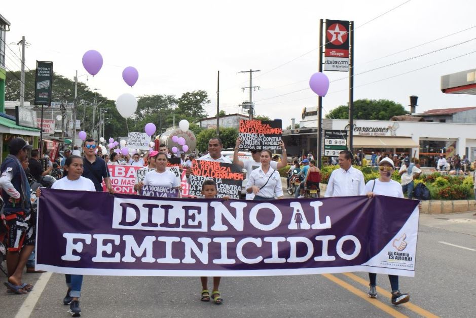 Photo of Procuraduría advierte incremento de violencia intrafamiliar contra las mujeres