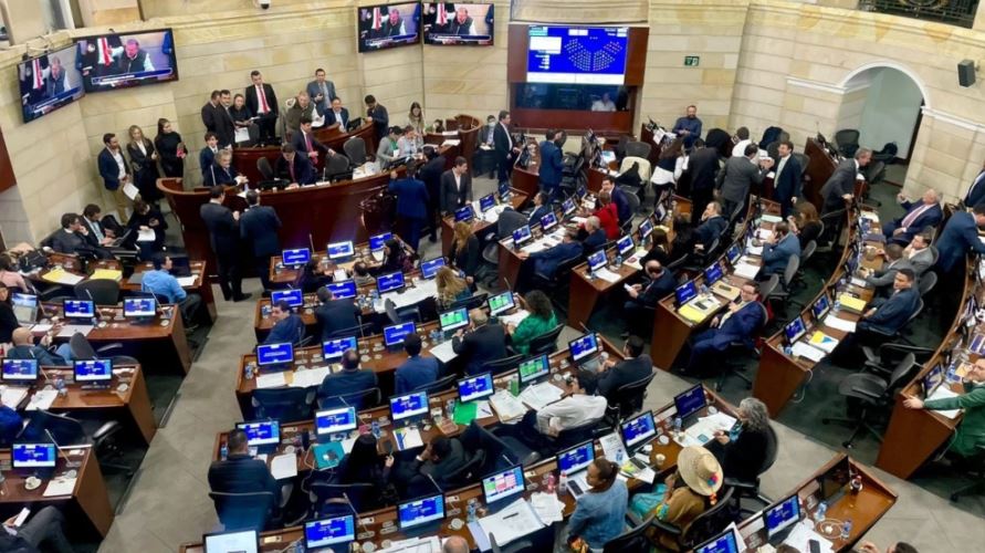 Photo of Senado aprueba la reforma tributaria: ni el pan ni las iglesias pagarán impuestos