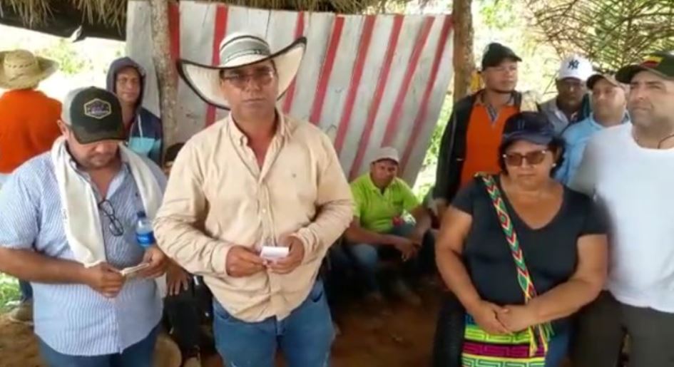 Photo of Damnificados por Cara e’ Gato en Ayapel anuncian bloqueo de vía en La Apartada