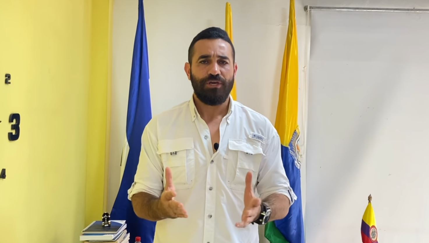 Photo of Alcalde de Ayapel pide al Gobierno Petro aprovechar el verano para iniciar cierre de ‘Cara e’ Gato’