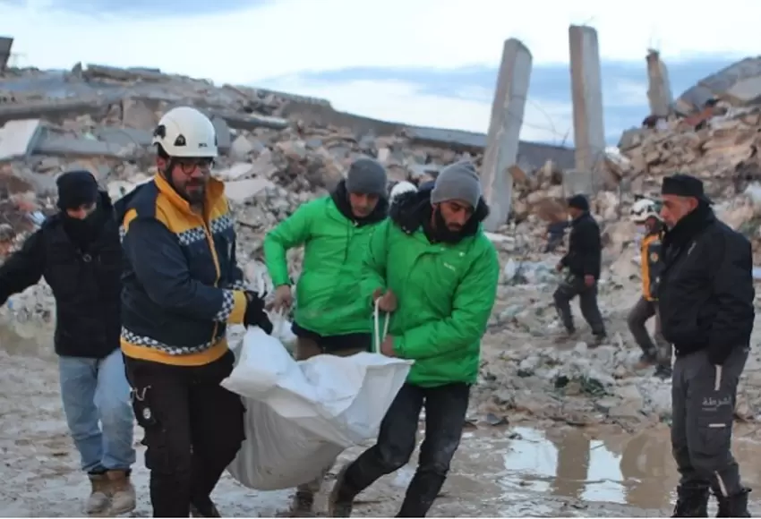 Photo of Se acerca a 5.000 la cifra de muertos tras cadena de sismos en Turquía