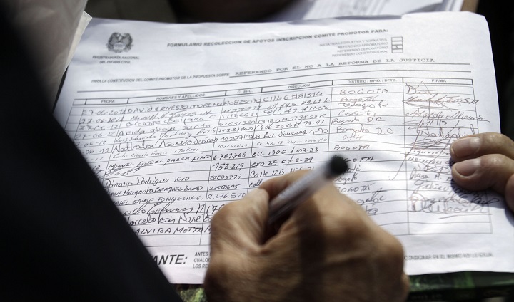 Photo of 91 precandidatos recogen firmas para la Presidencia