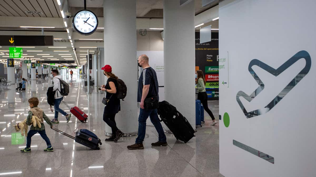 Photo of Por «delincuencia y el terrorismo», EE.UU. pide a sus ciudadanos que reconsideren viajar a Colombia