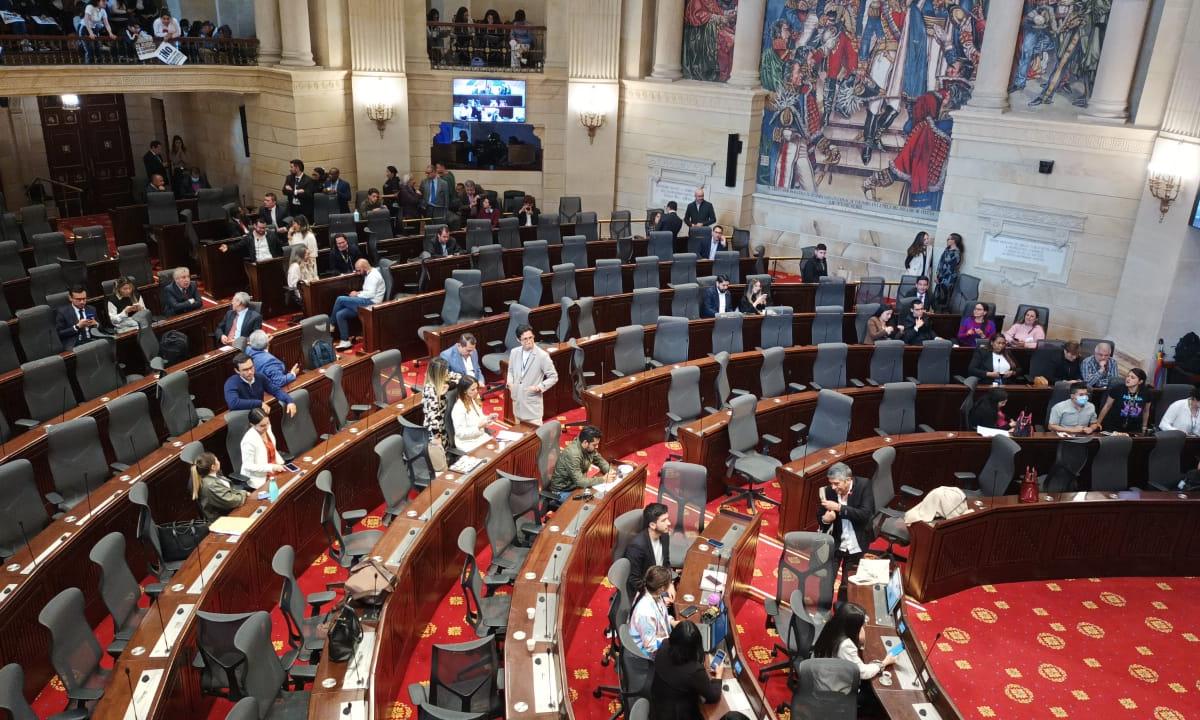 Photo of Reforma laboral de gobierno Petro se hundió en el Congreso