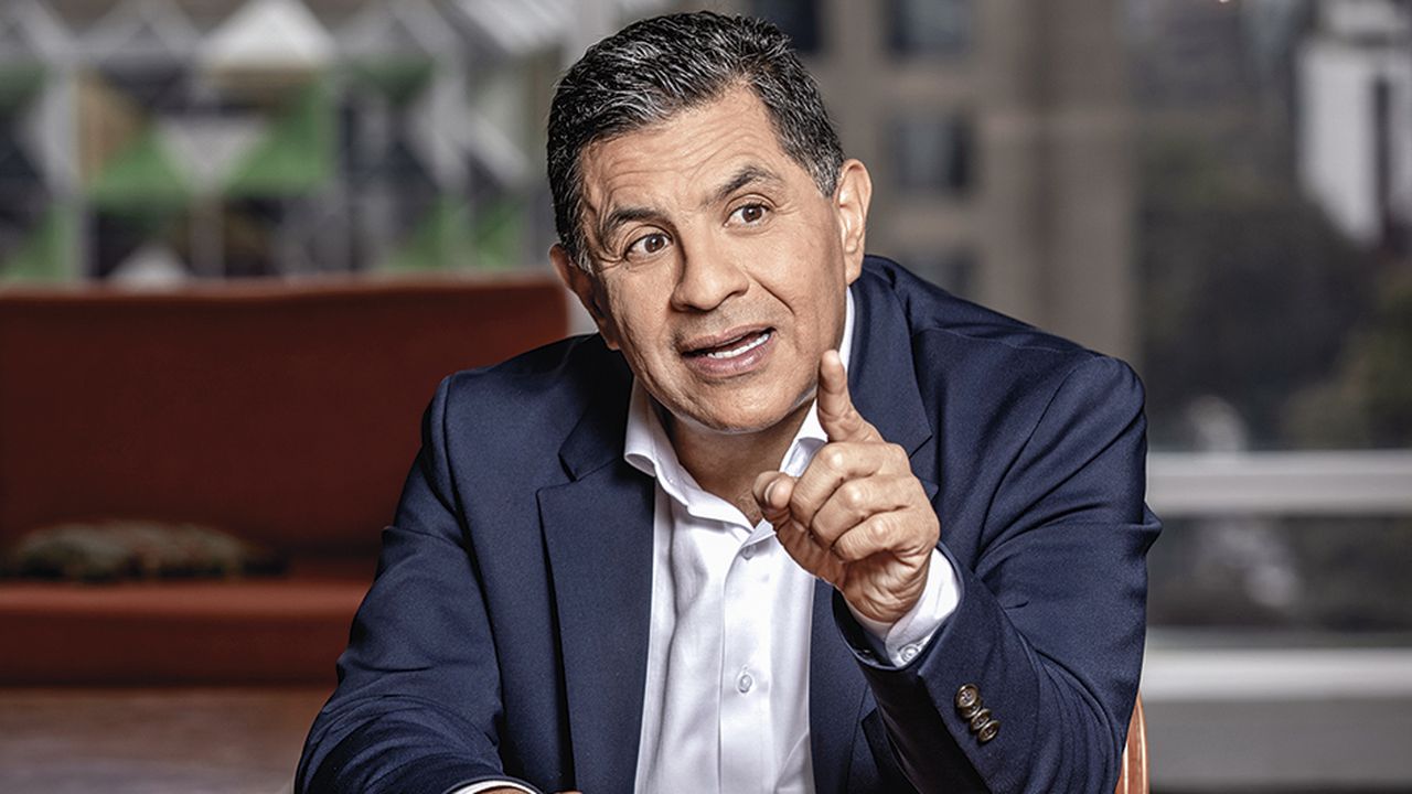 Photo of Alcalde de Cali, Jorge Iván Ospina, deberá responder por presuntas fallas en contratos de la Feria de Cali