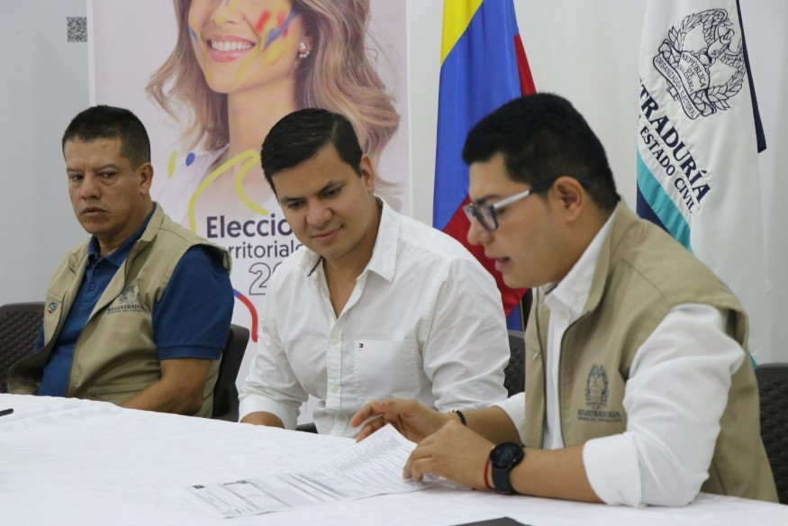 Photo of Gabriel Calle oficializó su candidatura a la gobernación de Córdoba con una coalición de movimientos políticos