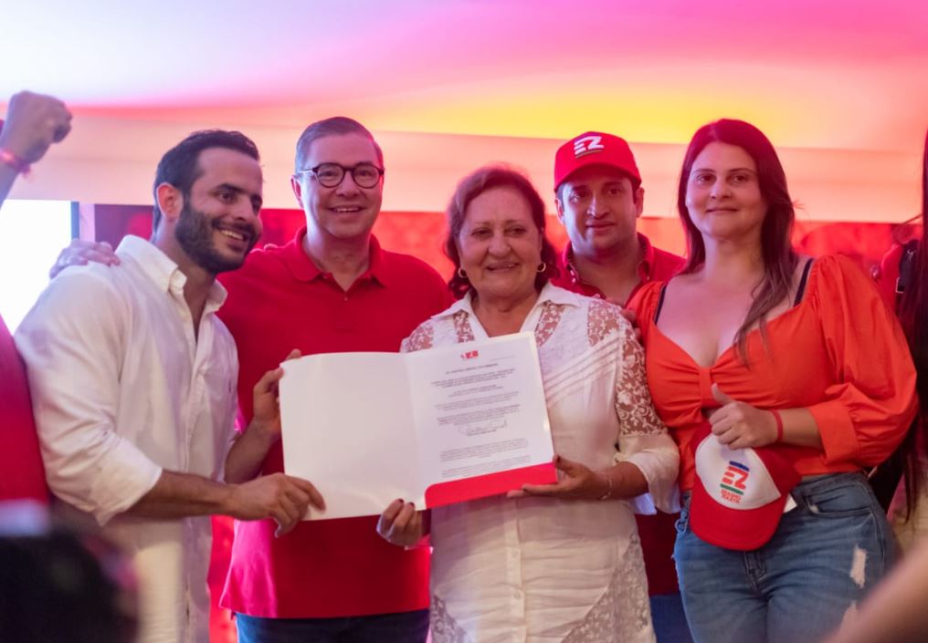 Photo of Maricel Nader recibe aval del Partido Liberal para la Alcaldía de Ayapel