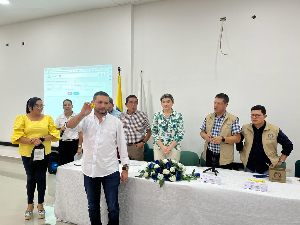 Photo of Así quedó la ubicación de logos de agrupaciones políticas en las tarjetas electorales