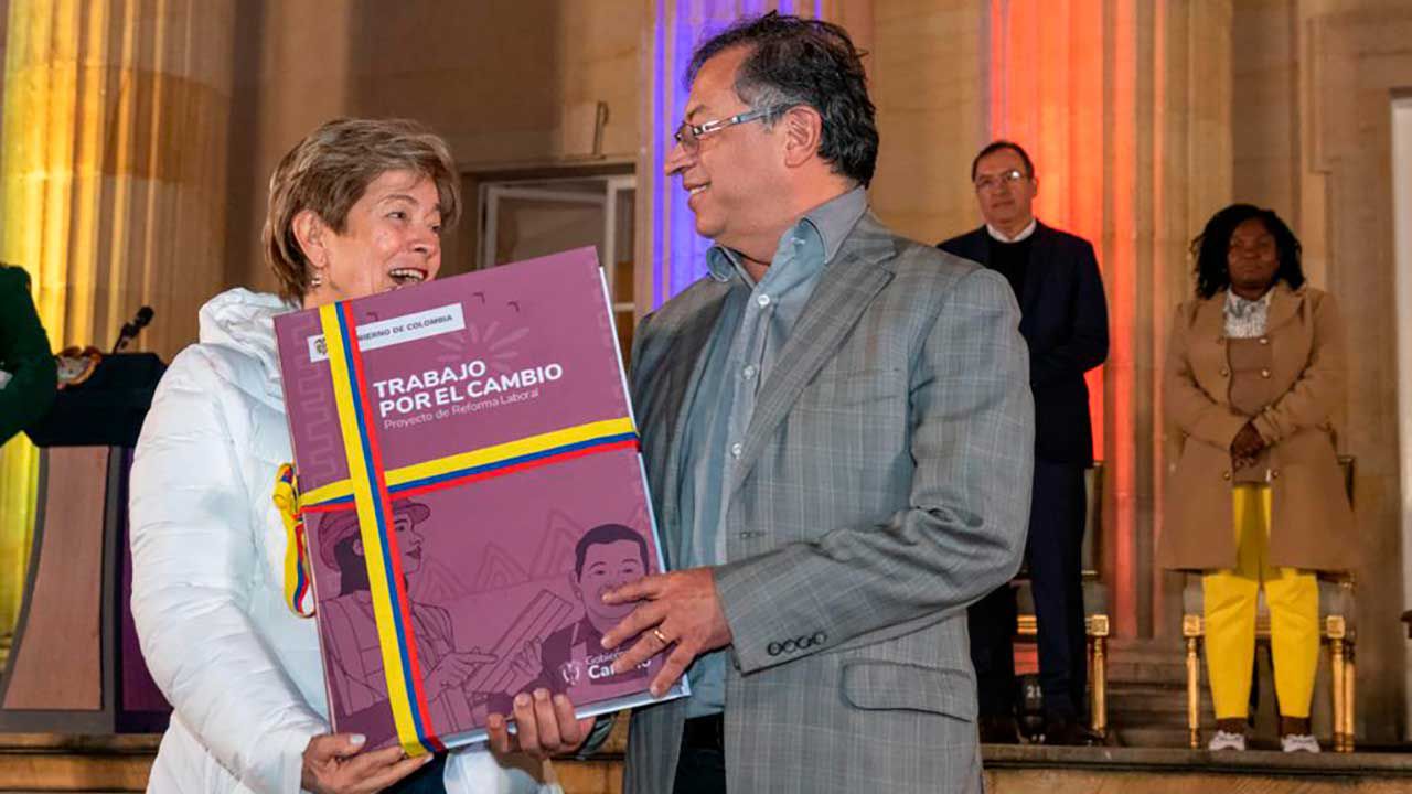Photo of Gobierno Nacional presenta nuevamente la Reforma Laboral ante el Congreso