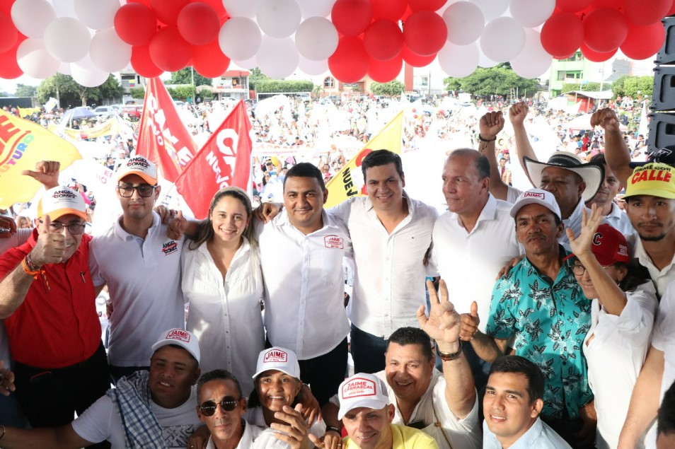 Photo of Puerto Libertador dice Sí al Nuevo Futuro con Gabriel