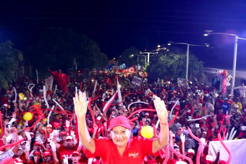 Photo of A la fija: Maricel Nader realizó la manifestación política más grande en la historia de Ayapel