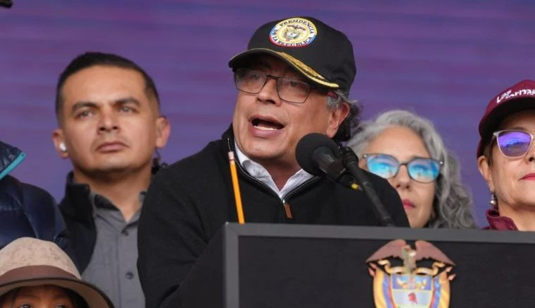 Photo of Misión de Observación Electoral, preocupada por mensajes de Petro de cara a elecciones