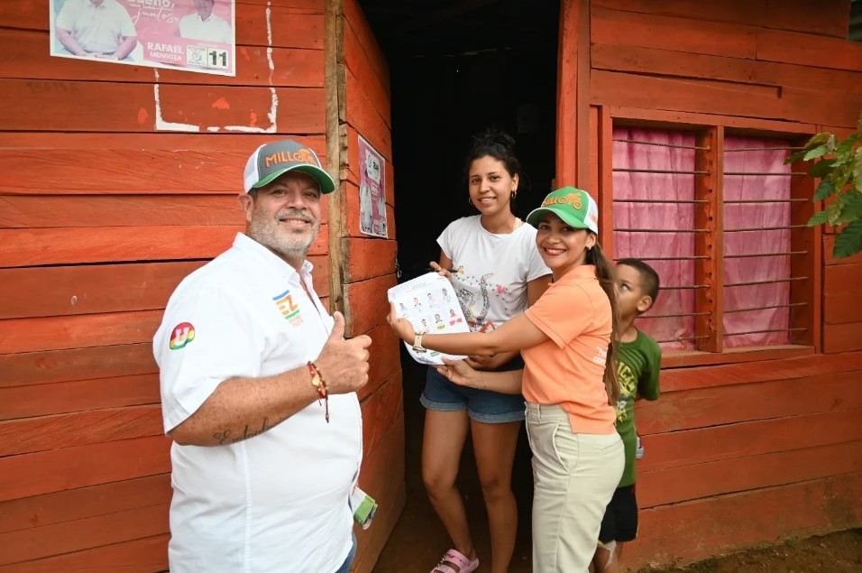 Photo of “Vamos a seguir trabajando + por Montelíbano”: Millo Cura desde el barrio Emmanuel