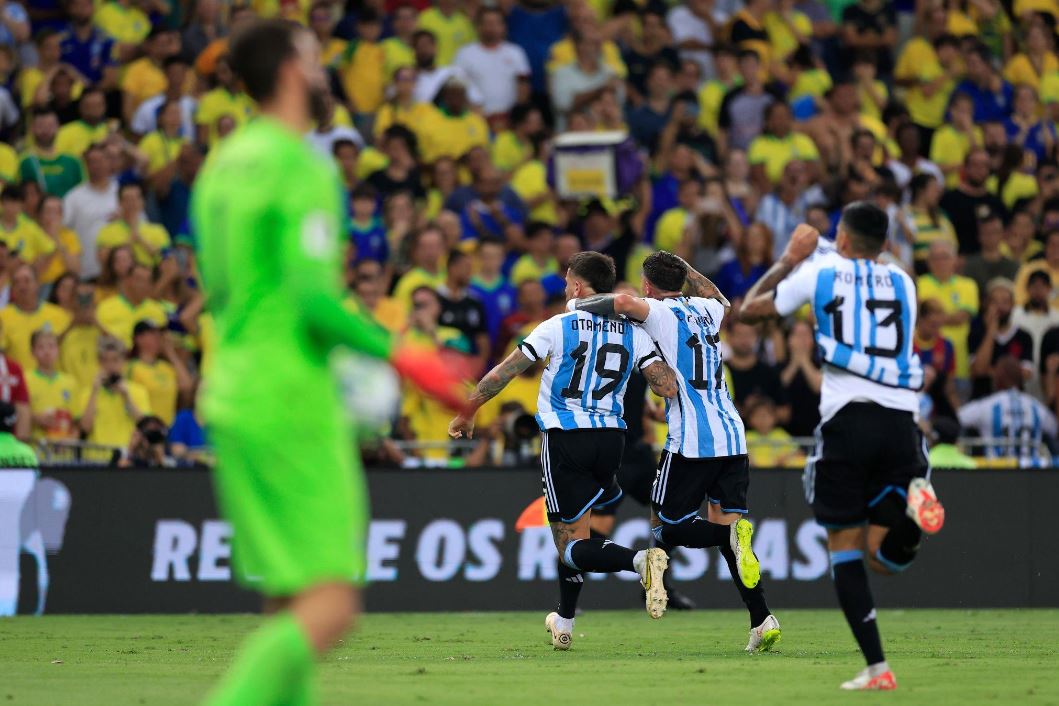 Photo of Por primera vez en la historia, Brasil perdió un partido de eliminatoria mundialista como local