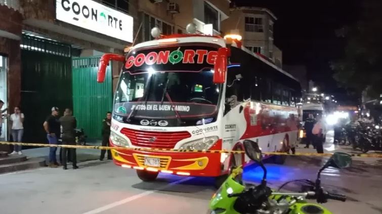 Photo of Ofrecen $100 millones de recompensa por responsables de la masacre en Puerto Berrío